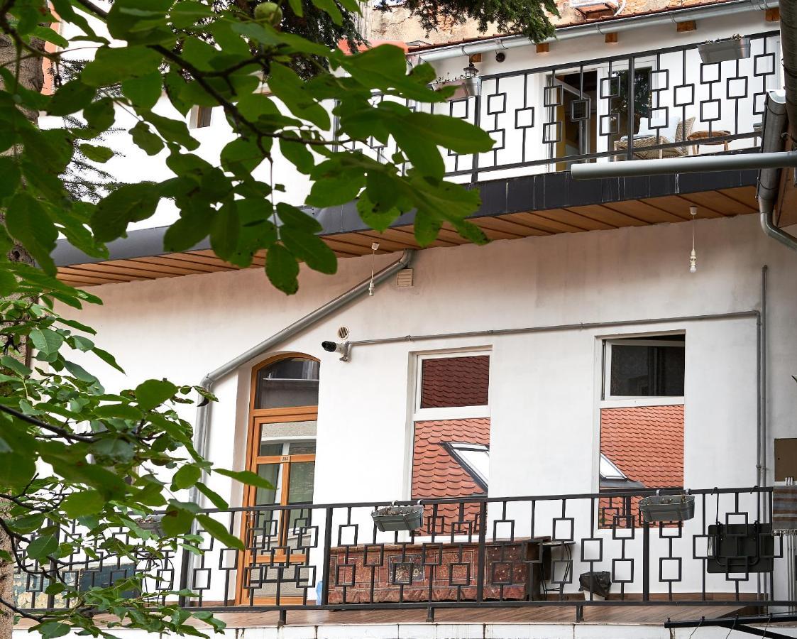 1881 Brasov Old Town Apartments Екстериор снимка