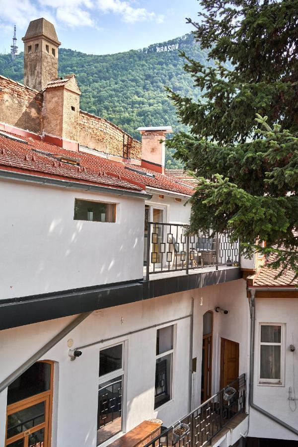 1881 Brasov Old Town Apartments Екстериор снимка