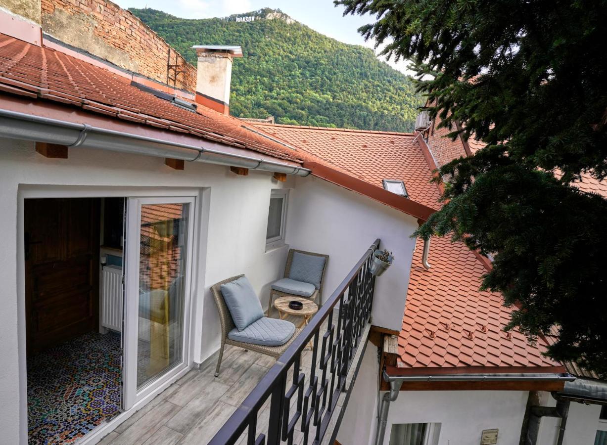 1881 Brasov Old Town Apartments Екстериор снимка